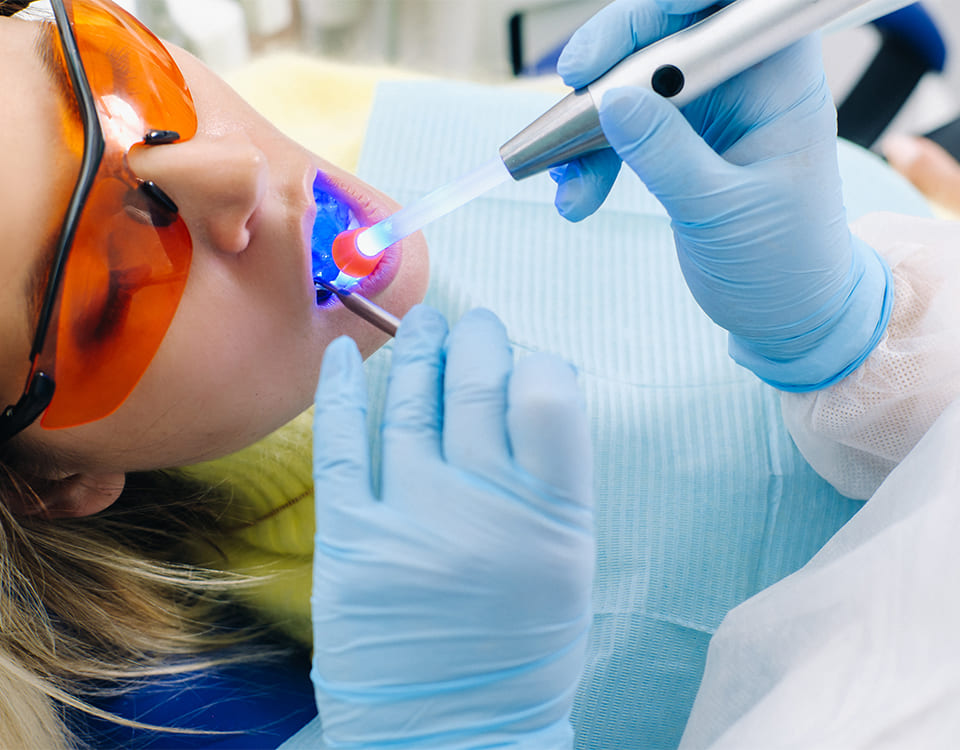 Guided Biofilm Therapy Nedir? - Bayrampaşa Polident Diş Polikliniği